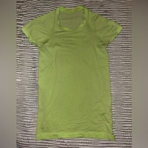 Lululemon Swiftly Tech Short-Sleeve Shirt 2.0